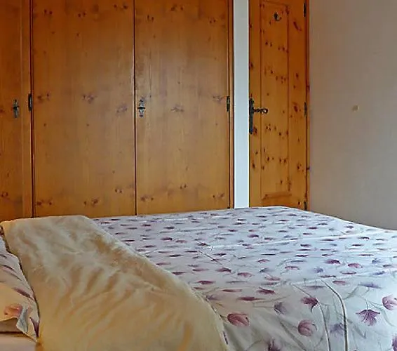 Chesa Rosatsch Apartman *